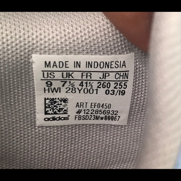 NWT Adidas Archivo Women’s Shoes - Picture 8 of 8